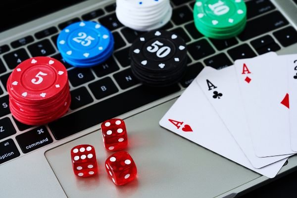 jili slots VIP ငွေပေးချေမှု — Wave Money KBZPay AYA Pay ဖြင့် MMK ငွေသွင်းထုတ်နေသောမြင်ကွင်း